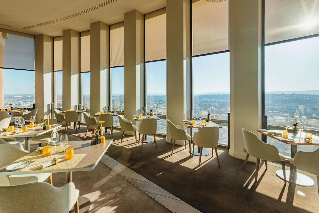 Radisson Blu Hotel, Lyon Hotel